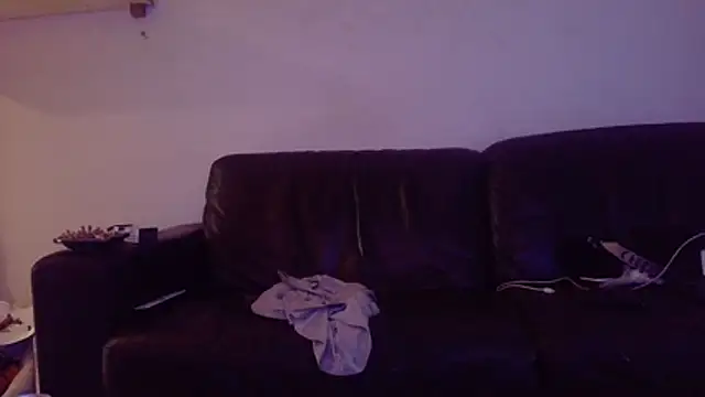Assandthroat-destroy live XXX chat
