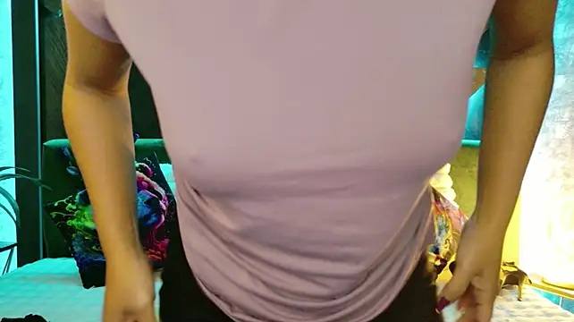 ElyaQuinn's Live XXX Chat