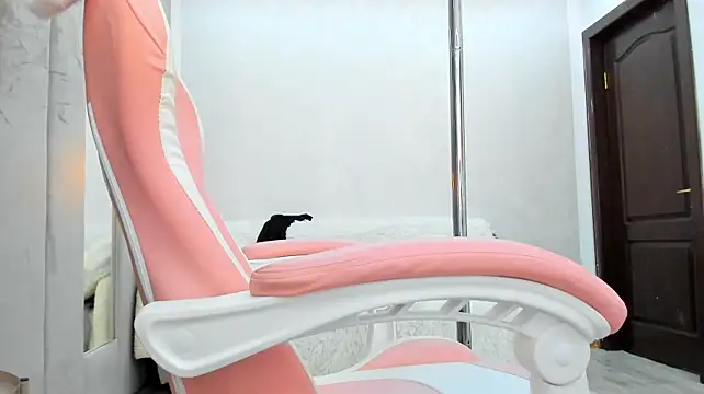 دردشة Britney_Charm_ الجنسية المباشرة
