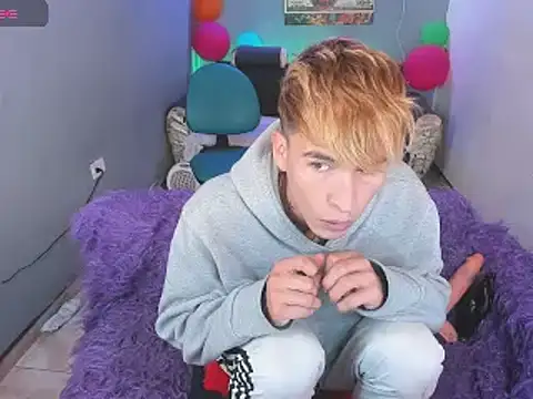 دردشة Latin_boysxxxx الجنسية المباشرة