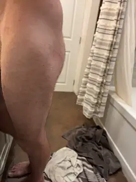 bigdeal698's Live XXX Chat