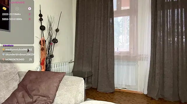 XXX chat uživo modela LoraDavi