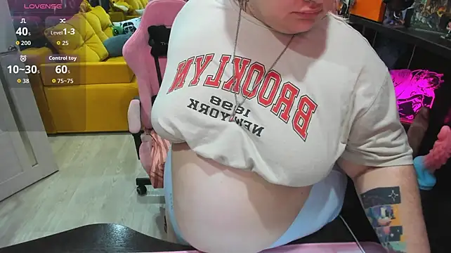 Chat +18 de Softie_Sofy ao vivo