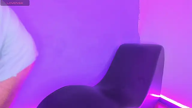 WhyNotDestroy – Naživo XXX chat