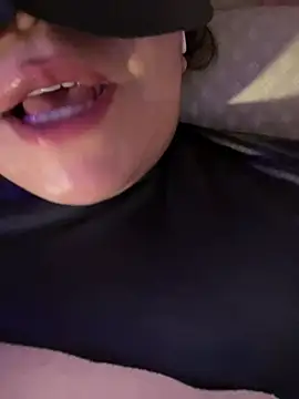Zaphiro007n Live XXX chat