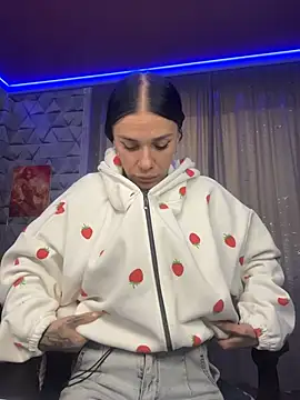 دردشة Queen_of_pain الجنسية المباشرة