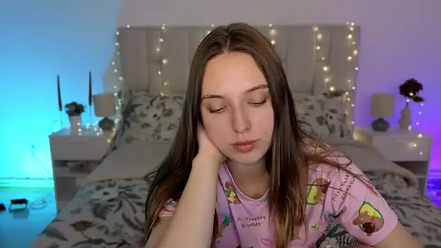 צ'אט XXX בשידור חי של Cornelia_kitty