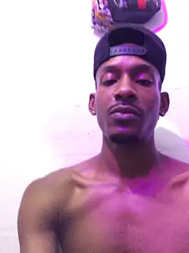 Chat XXX ao vivo de Kiing_afroditho