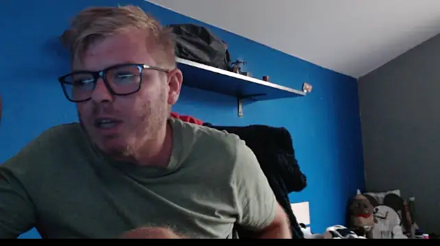 blondeboy92 Live XXX Chat