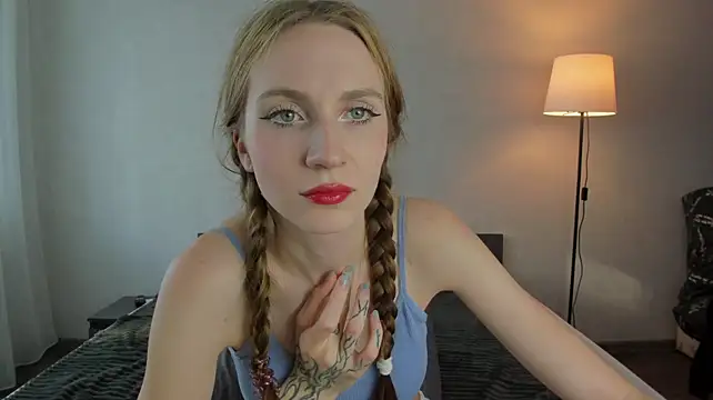 Chatroom XXX en direct de Kelly_Gerzikaa