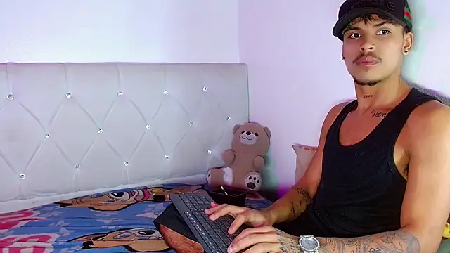 Chat XXX ao vivo de Angel_foxc13