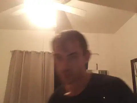 Spun_Clouds' Live XXX Chat