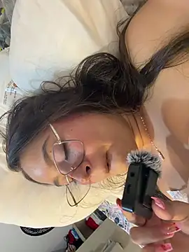 ivette_swan 即時 XXX 聊天