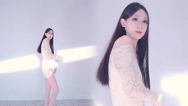 IVE-111のライブXXXチャット