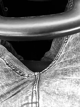 Chat XXX en directo de HotBiGuy01