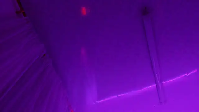 Channel_Mills' Live XXX Chat