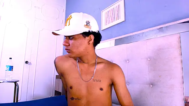 Chatroom XXX en direct de _Thiago12