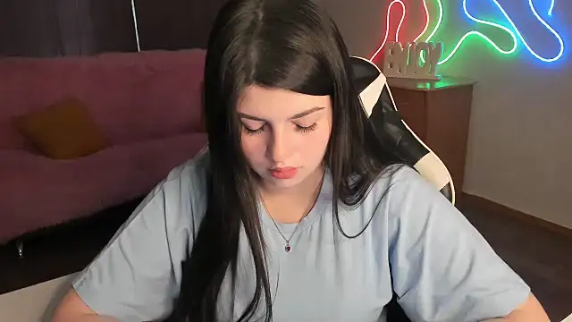 Chat XXX en directo de KisaModel