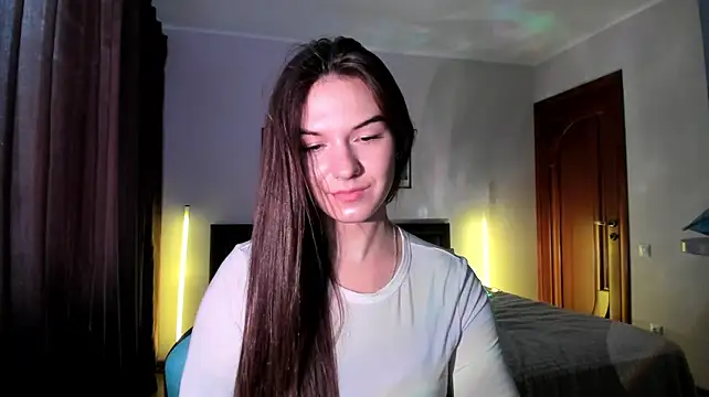Chatroom XXX en direct de luna_lust_212