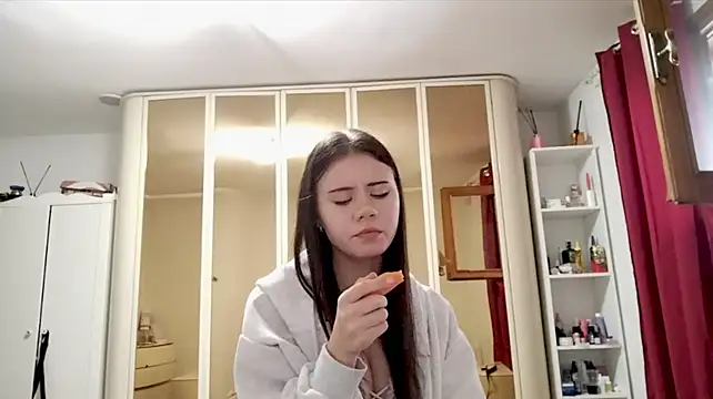 AnnieQute 라이브 XXX 채팅