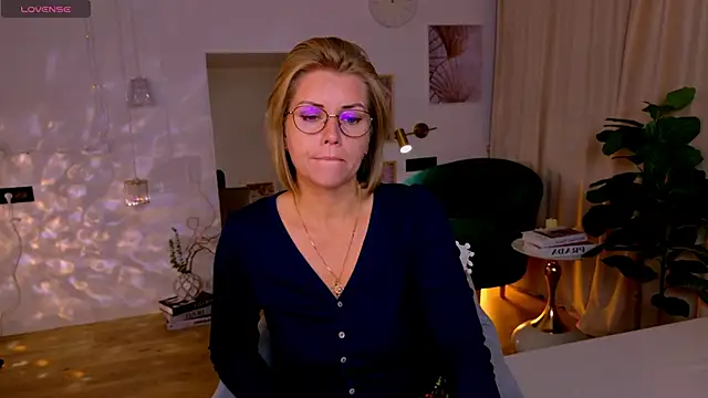 Annie_Light Live XXX-chat