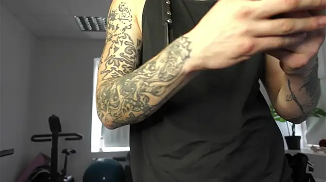 Igor_Wilde live XXX chat