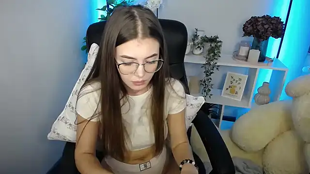 Chat +18 de Ritaneer ao vivo