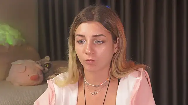 Chat XXX ao vivo de MilaMilkEyes
