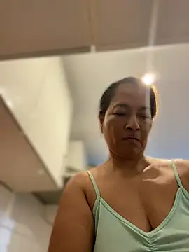 Chat XXX en directo de Jlo_69