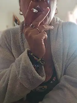 Delish_Lilith webcam show