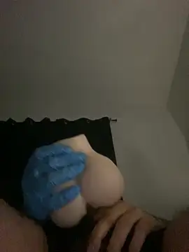 Chat XXX en directo de GusanoDelicioso