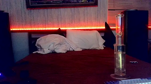 Chatroom XXX en direct de HerouxHero