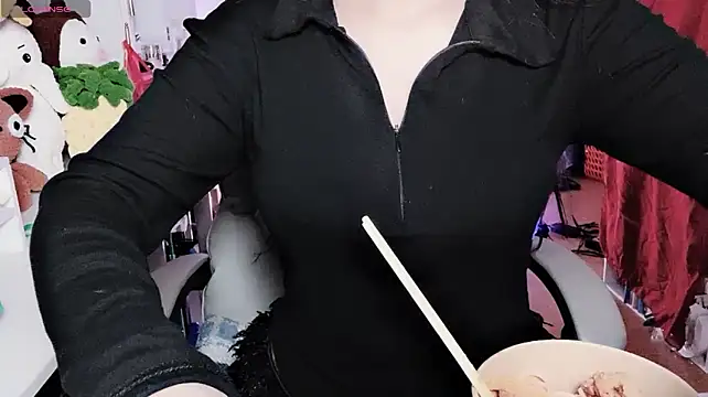 Chat XXX ao vivo de Tieu-May