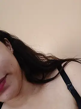 almas__ Adlı Modelin Canlı XXX Sohbeti
