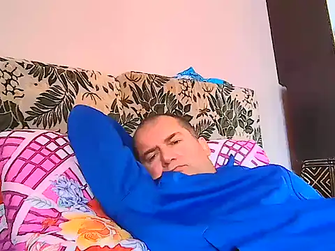 XXX chat uživo modela bambolino1978