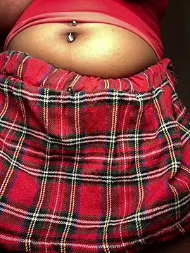 צ'אט XXX בשידור חי של Mamii_water