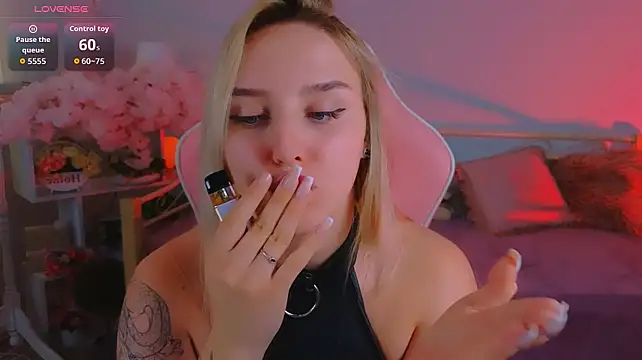 Živý XXX chat Kara__Moor