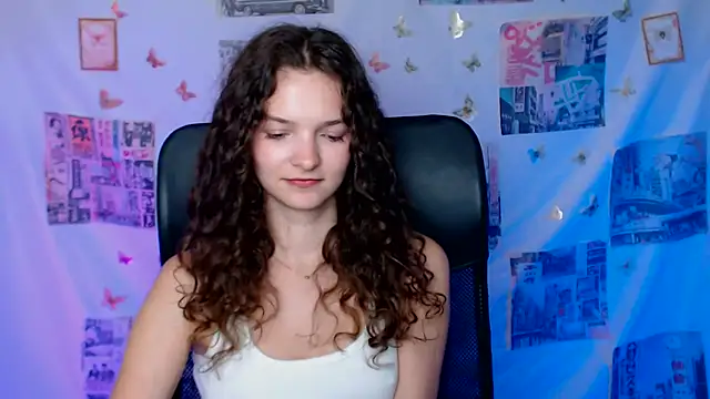 _SusieSu_ – Naživo XXX chat