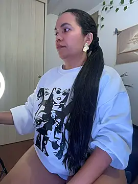 NoahJade's Live XXX Chat
