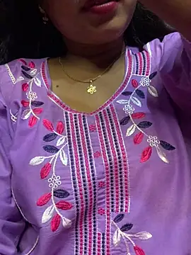 Arpita-20's Live XXX Chat
