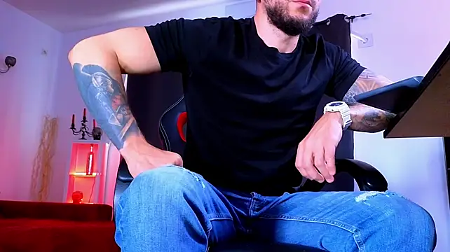 MightyAaron66 라이브 XXX 채팅