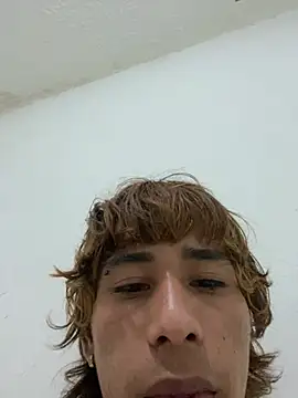 Ronny_Hot12n Live XXX chat