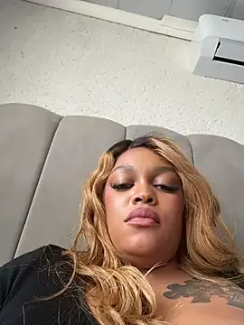 Iam-Sharifa - boobs out and oil tits