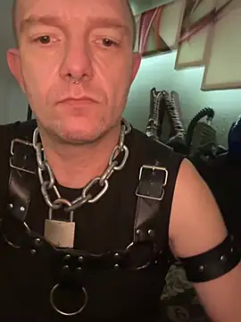 GabbondKinkyのライブXXXチャット