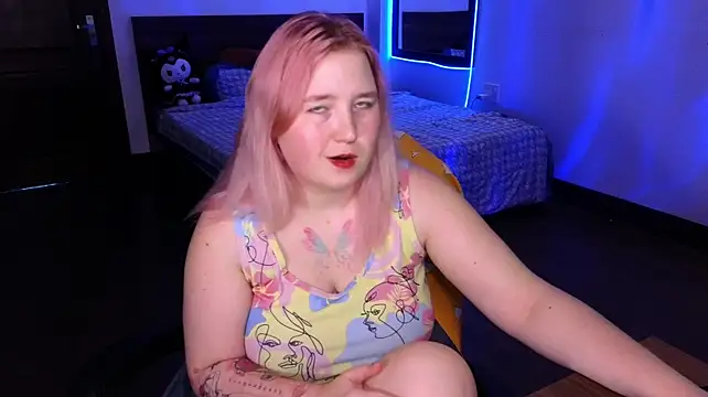 Chat XXX ao vivo de PlushyDevil