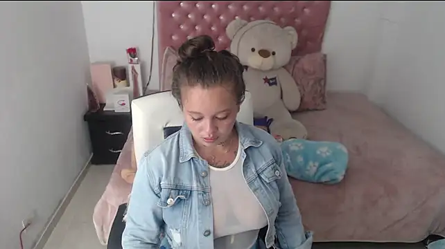 دردشة patty_squirt_ الجنسية المباشرة