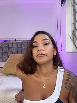 amara_wet04 লাইভ XXX চ্যাট