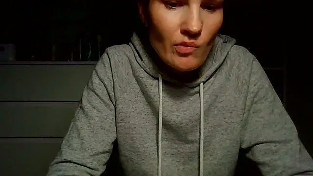 Chat +18 de Ms-Lust1- ao vivo