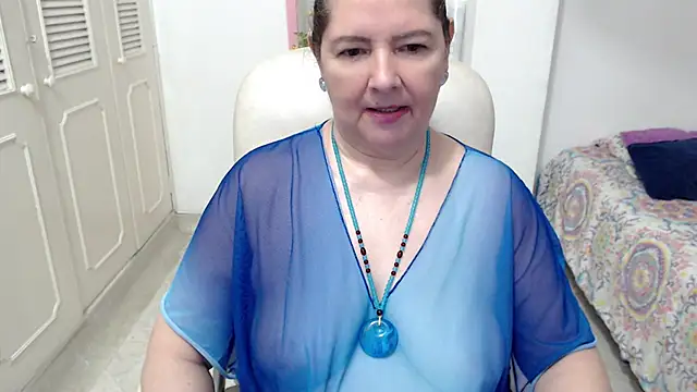 leonela_69 XXX чат на живо