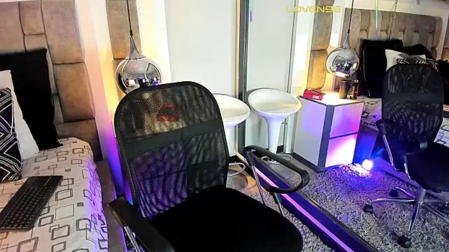 LucasThomson_'s Live XXX Chat